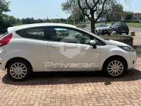 Usata Ford Fiesta Titanium 69 CV (50 kW) 2011 Grigio Utilitaria