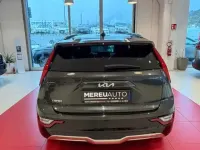 Käytetty Kia e-Niro 150 kW (204 HP) 2023 Harmaa Katumaasturi