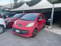 Usata Peugeot 107 68 CV (50 kW) 2008 Rosso Utilitaria
