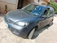 Usata Mazda 2 75 CV (55 kW) 2003 Grigio Utilitaria