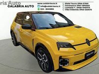Usata Renault 5 E-Tech Komfort 110 kW (150 CV) 2024 Giallo Berlina