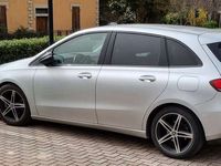 usata Mercedes B220 d Sport Plus auto