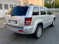Usata Jeep Grand Cherokee Overland 218 CV (160 kW) 2006 Argento SUV