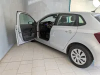 Usata VW Polo Life 80 CV (58 kW) 2023 Argento Utilitaria