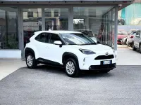 Usata Toyota Yaris Hybrid 92 CV (67 kW) 2022 Bianco SUV