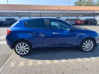 Usata Alfa Romeo Giulietta 120 CV (88 kW) 2020 Bluazzurro Utilitaria