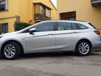 usata Opel Astra 1.6 CDTI 136CV come nuova