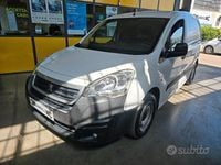 Usata Peugeot Partner 99 CV (72 kW) 2018 Bianco Monovolume