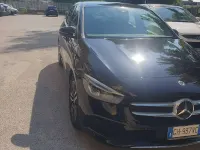 Usata Mercedes B180 116 CV (85 kW) 2022 Nero Utilitaria