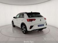 Usata VW T-Roc R-line 150 CV (110 kW) 2024 Grigio metallizzato SUV