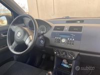 Usata Suzuki Swift 2010 Grigio Utilitaria