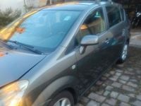 Usata Toyota Corolla Verso 2006 Grigio Monovolume