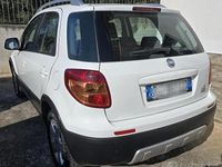 Usata Fiat Sedici 120 CV (88 kW) 2007 Bianco SUV