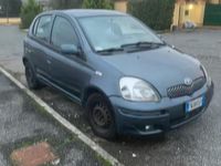 Usata Toyota Yaris 2005 Grigio Berlina