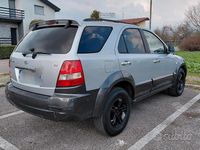 Usata Kia Sorento 140 CV (102 kW) 2005 Grigio SUV