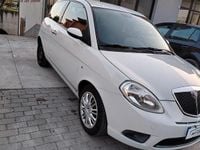 Usado Lancia Ypsilon 60 HP (44 kW) 2008 Branco Citadino