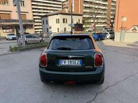 Usata Mini Cooper D 116 CV (85 kW) 2019 Verde Utilitaria