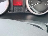 Usata Peugeot 206+ 60 CV (44 kW) 2011 Rosso Utilitaria