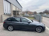 Usata BMW 320 Advantage 190 CV (139 kW) 2021 Mineral grey Station wagon
