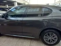 Usata Alfa Romeo Stelvio Veloce 209 CV (153 kW) 2021 Grigio SUV