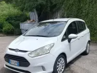 Usata Ford B-MAX 100 CV (73 kW) 2014 Bianco Monovolume