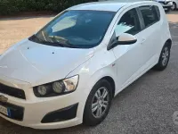Usata Chevrolet Aveo LT 75 CV (55 kW) 2013 Bianco Berlina