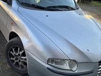 Usata Alfa Romeo 147 105 CV (77 kW) 2000 Grigio Utilitaria