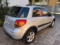 Usata Suzuki SX4 107 CV (78 kW) 2008 Argento SUV