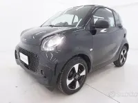 Usata Smart ForTwo Coupé Passion 41 kW (56 CV) 2021 Nero Utilitaria