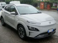 Usata Hyundai Kona 25 kW (35 CV) 2021 Grigio SUV