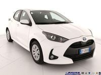 Usata Toyota Yaris Hybrid Business Edition 116 CV (85 kW) 2023 Bianco Utilitaria