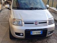 Usata Fiat Panda Climbing 60 CV (44 kW) 2010 Grigio Utilitaria
