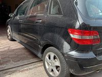 Usata Mercedes B180 2006 Nero Monovolume