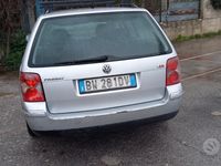 Usata VW Passat 130 CV (95 kW) 2001 Grigio Station wagon