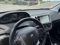 Usata Peugeot 208 82 CV (60 kW) 2012 Blu Utilitaria