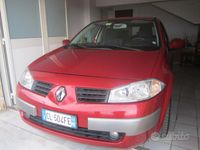 Usata Renault Mégane II 2004 Rosso Berlina