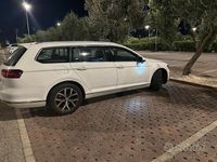Usata VW Passat Executive 150 CV (110 kW) 2019 Bianco Station wagon