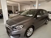 Usata Mercedes B180 Business 109 CV (80 kW) 2016 Grigio Utilitaria