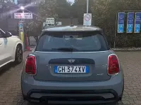 Usata Mini ONE 75 CV (55 kW) 2022 Grigio Utilitaria