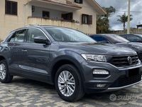 Usata VW T-Roc Business 150 CV (110 kW) 2022 Grigio SUV