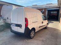 Usata Fiat Doblò 120 CV (88 kW) 2021 Bianco Monovolume