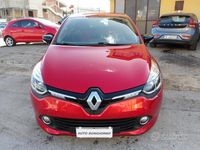 Usata Renault Clio IV 75 CV (55 kW) 2015 Rosso Berlina