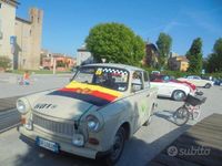 usata Trabant 601 Targa oro