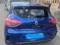 Begagnad Renault Clio V Techno 101 HK (74 kW) 2024 Blå Sedan