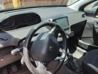 Usata Peugeot 208 2017 Grigio Utilitaria
