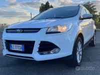 Usata Ford Kuga Titanium 150 CV (110 kW) 2015 Bianco SUV