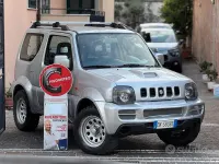 Usata Suzuki Jimny 86 CV (63 kW) 2008 Grigio SUV