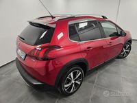 Usata Peugeot 2008 GT-line 110 CV (80 kW) 2017 Rosso SUV