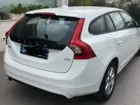 Usata Volvo V60 Kinetic 2015 Bianco Station wagon