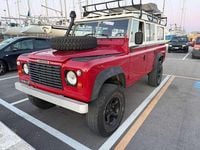 Usata Land Rover Defender 113 CV (83 kW) 1981 Rosso Station wagon